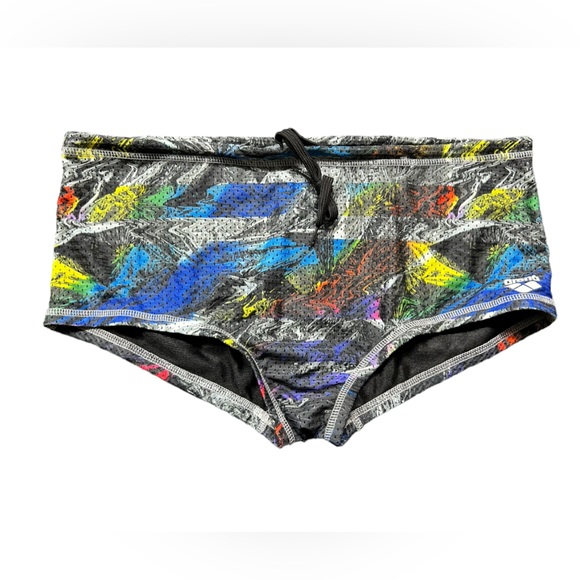 ARENA men’s black iridescent multicolor swim briefs trunks size 34 NWT - Picture 1 of 4